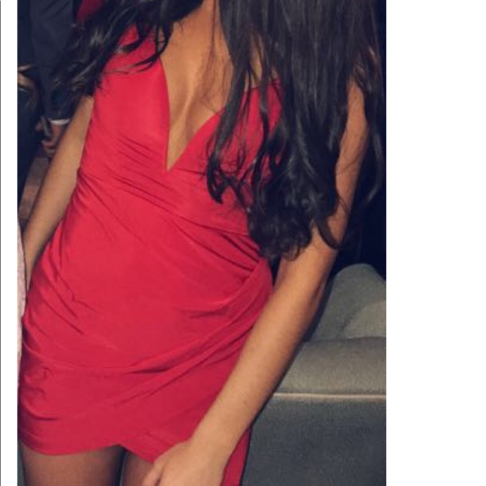 Red Dress - Picture 2 of 2
